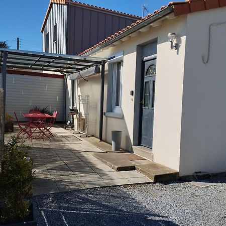 Gite La Hutiere Pres D'Ancenis Liré Exteriör bild